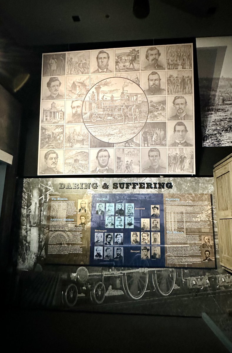 liz_july4th's tweet image. The entrance of the #MedalOfHonor Heritage Center in downtown #Chattanooga #TN is dedicated to the #GreatChase 👇