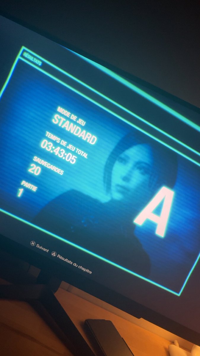 Lost_Stranger1's tweet photo. direction re3! https://t.co/41hzVHddZG