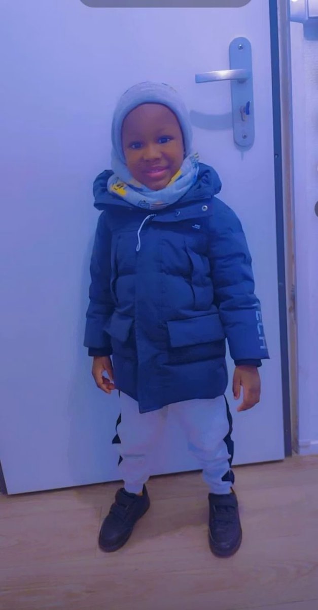 🚨🇫🇷 FLASH

CELA FAIT 6 JOURS QUE LE PETIT MADOUA, 3 ANS, ATTEINT D’AUTISME, A DISPARU… 😞

À Neuilly-Plaisance, les habitants continuent d’y croire : "On n’abandonne pas. Il est possible de le retrouver."

"Ces dernières nuits, nous étions plus de 300 présents jusqu’à cinq