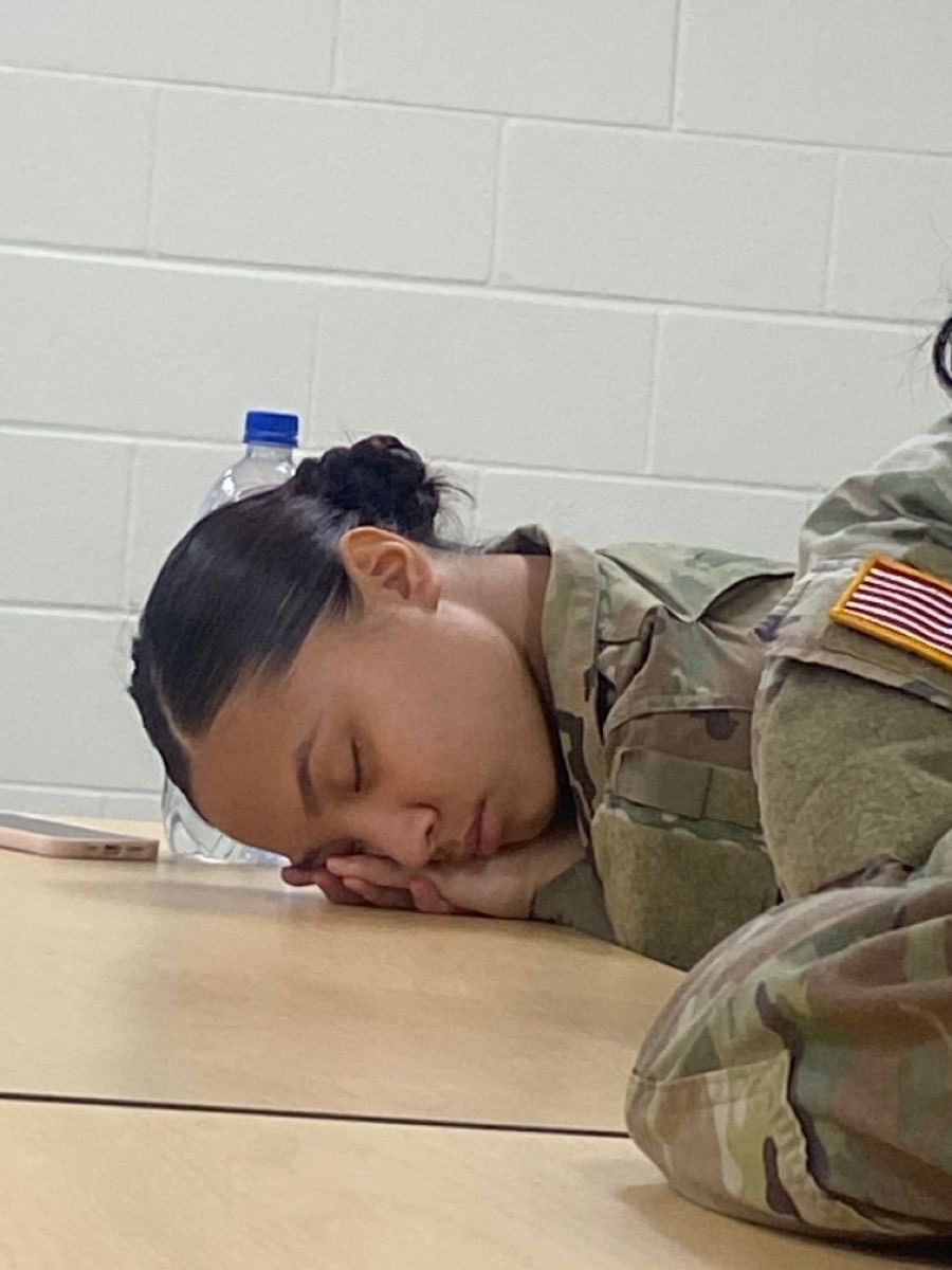 joelc220's tweet photo. My friend was so tired 😂❤️ #millitary #USAirForce https://t.co/fC2I2jKPIs