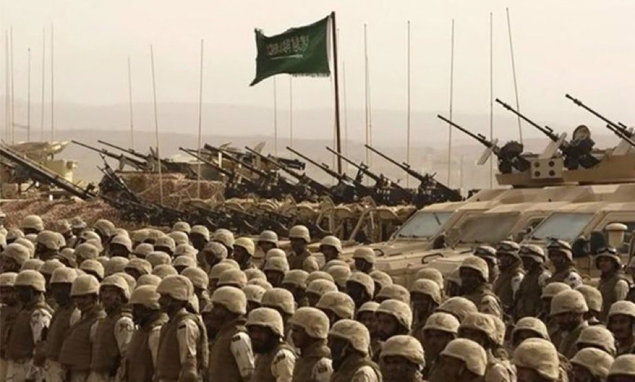 all_ksu's tweet photo. درعٌ حصين وعينٌ لا تنام؛ قواتنا المسلحة هي القوة الضاربة التي تذود عن حمى الوطن وتحفظ أمانه واستقراره 

حفظ الله بلادنا من كل سوء ومكروه 🇸🇦. https://t.co/ooYiAaKo7A