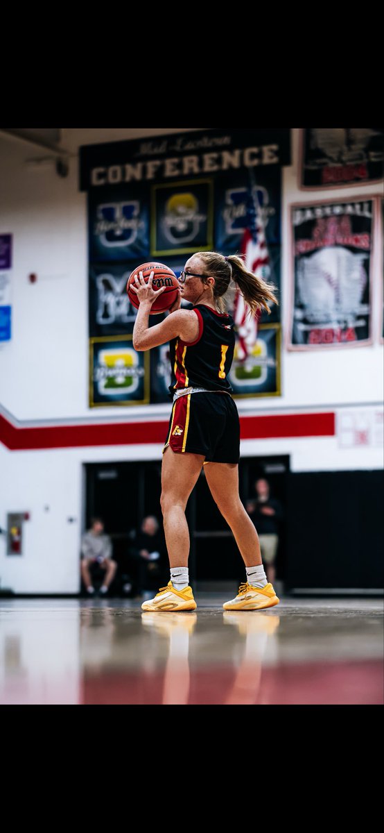 AlexGBB's tweet photo. Congrats to @LaelaDietzer30 and @2028Conleigh for making the 2026 All-CIC team and @grace_wood2028 and @trinityranee_  for making HM All-CIC!! @hunt_Rob @amhstigers #STS https://t.co/9ouhnpEHeM