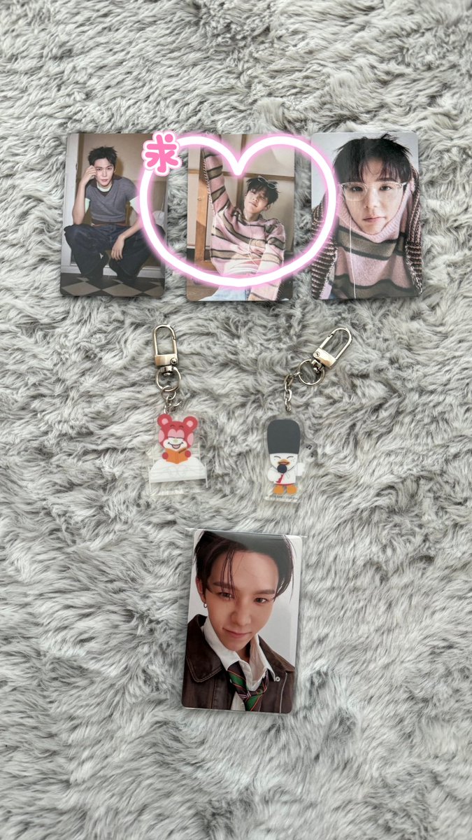 りずたろ tweet media