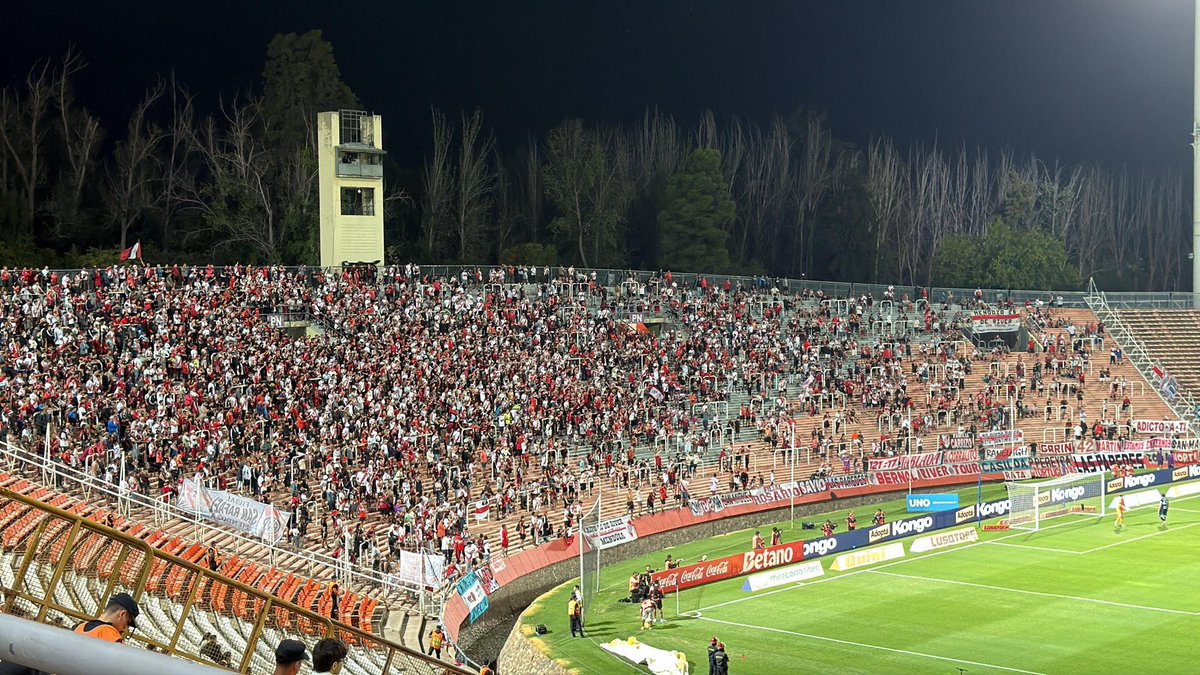 InfoBocaWeb's tweet photo. Se quieren adueñar de la frase: "El movimiento popular mas grande del mundo" y NO llenaron ni la popular de Mendoza 🤣 https://t.co/og0c1elbg0