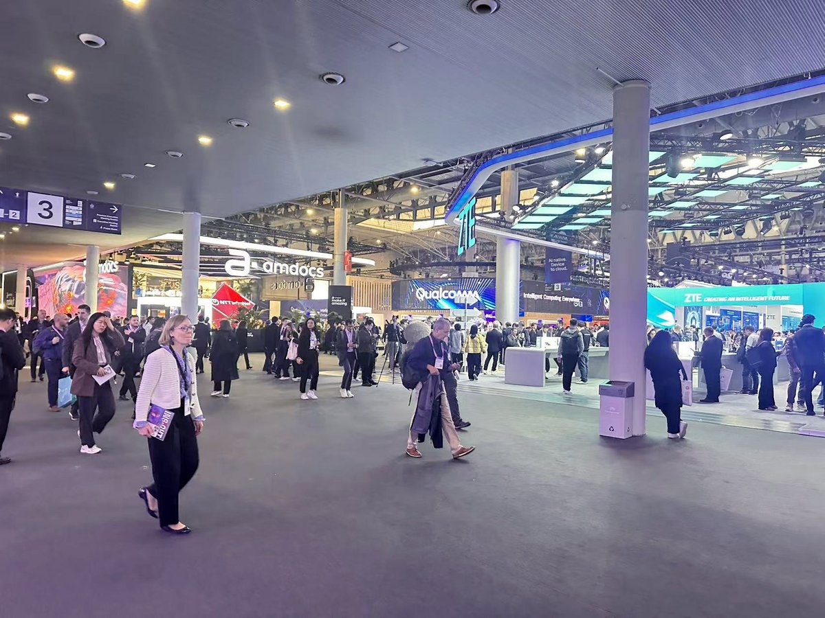 GOIPGroup's tweet photo. Where will connectivity take us next? 🚀

We are at #MWC26 to find out.

Our mission: Accelerate our role as the most trusted connector—of people, business, and society.

If you are here shaping the future of tech, let's connect.

#MWCBarcelona #FutureTech #B2B #Telecom https://t.co/e4KLaZhg0l