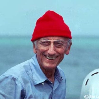 AntiSantos tweet media