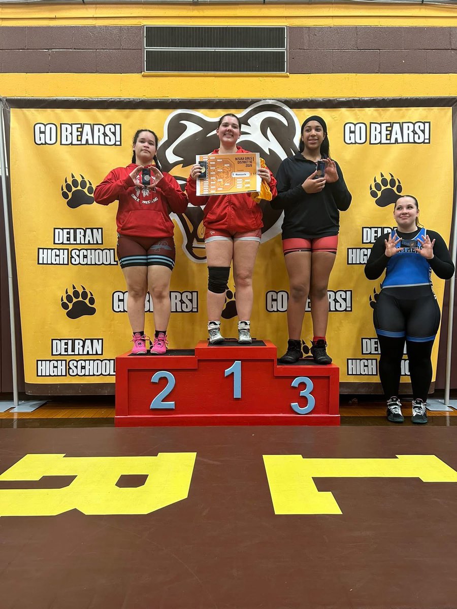 RV Wrestling tweet media