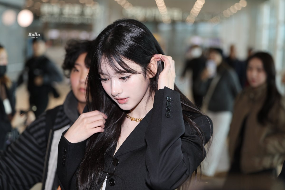 1117_belle's tweet photo. 260303 ICN
#ANNA #안나 #MEOVV #미야오 #田中杏奈 https://t.co/fyeWMk7Noa