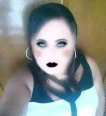 volví a usar el protector facial mineral y me había olvidado lo blanca q te deja la cara, literal soy esta