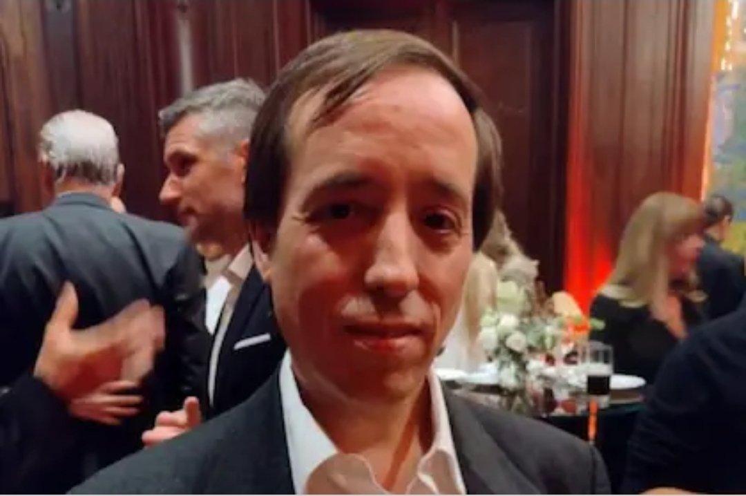 Marcelo Porcel, empresario acusado de abusar sexualmente de los compañeros de colegio de sus hijos, fue denunciado en agosto de 2024.
Recién fue llamado a indagatoria, 
18 DE MARZO. Aunque parezca increíble, SERA VIRTUAL.