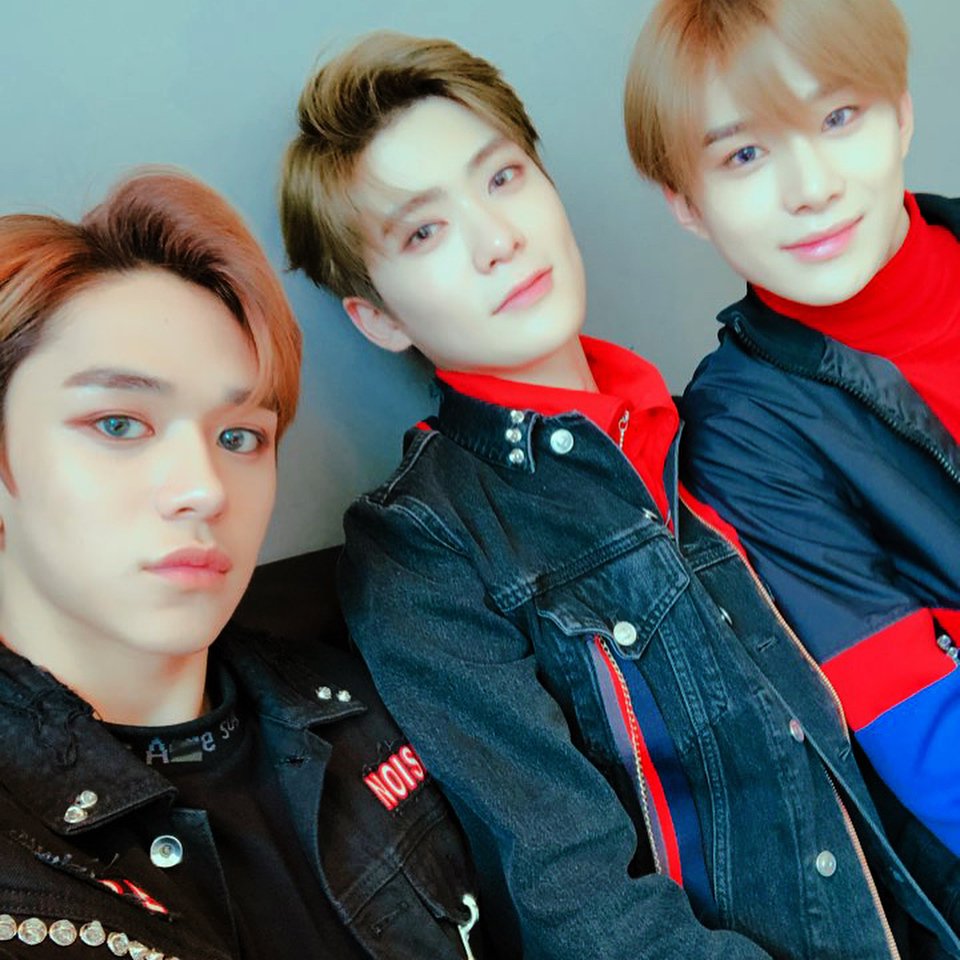 neoscape_'s tweet photo. Escuchamos sobre #𝑏ǝs͟tʼの𝚏r𝕚e͞nd, así que dijimos que era un buen momento para reunirnos e irnos a disfrutar de este lindo día, sobre todo porque #αyαːꪆvǝrs𝕚on ya se está aproximando y, como buenos fans, no queríamos quedar a un lado.

⊹ 𝖻͟𝗎͟𝖻͟𝖻͟𝗅𝖾 𝗀𝗎𝗆 ♰ #𝚟a𝔡ēn https://t.co/58mpBbvFGe