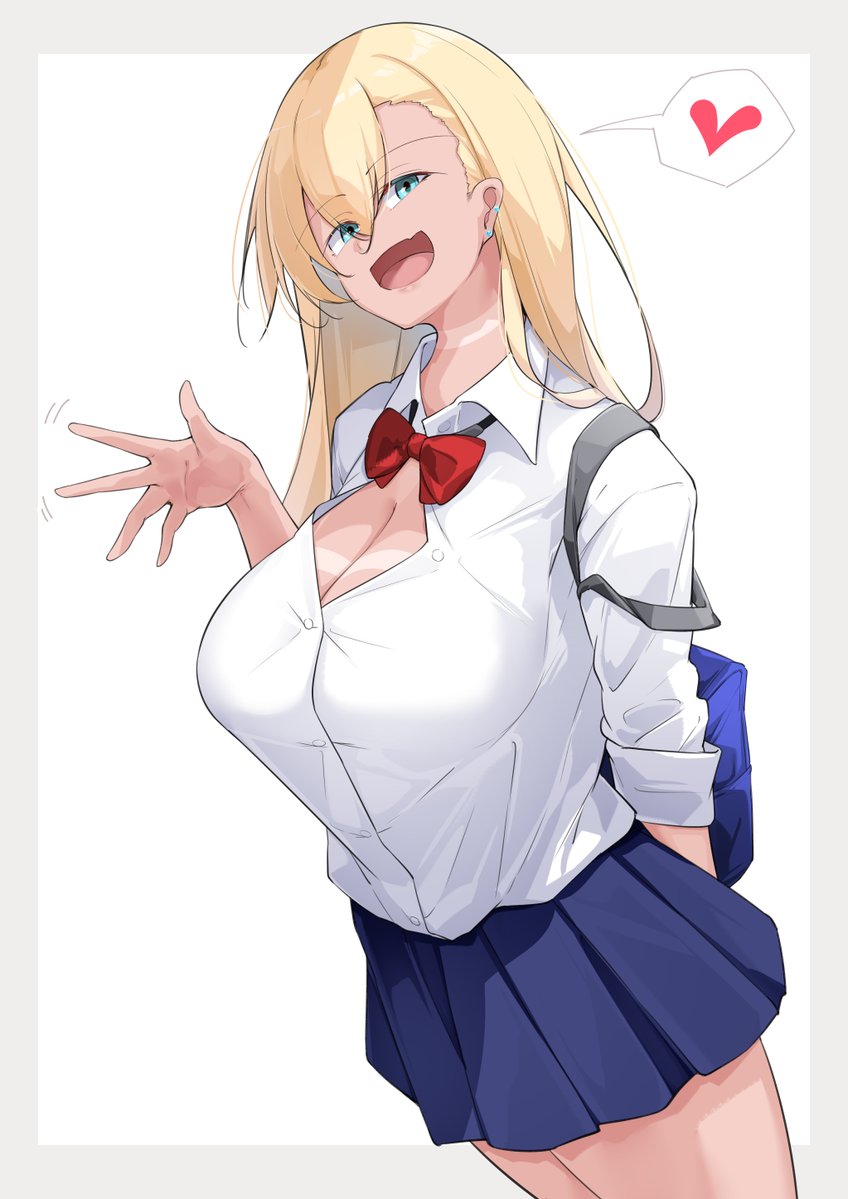 目が合うと先に手を振ってくれる金髪ギャル 