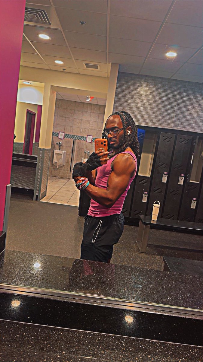 Juan🦦 tweet media