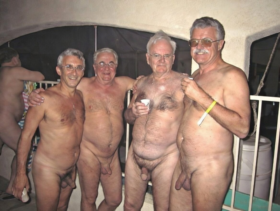 knightclare@ymail.com tweet media