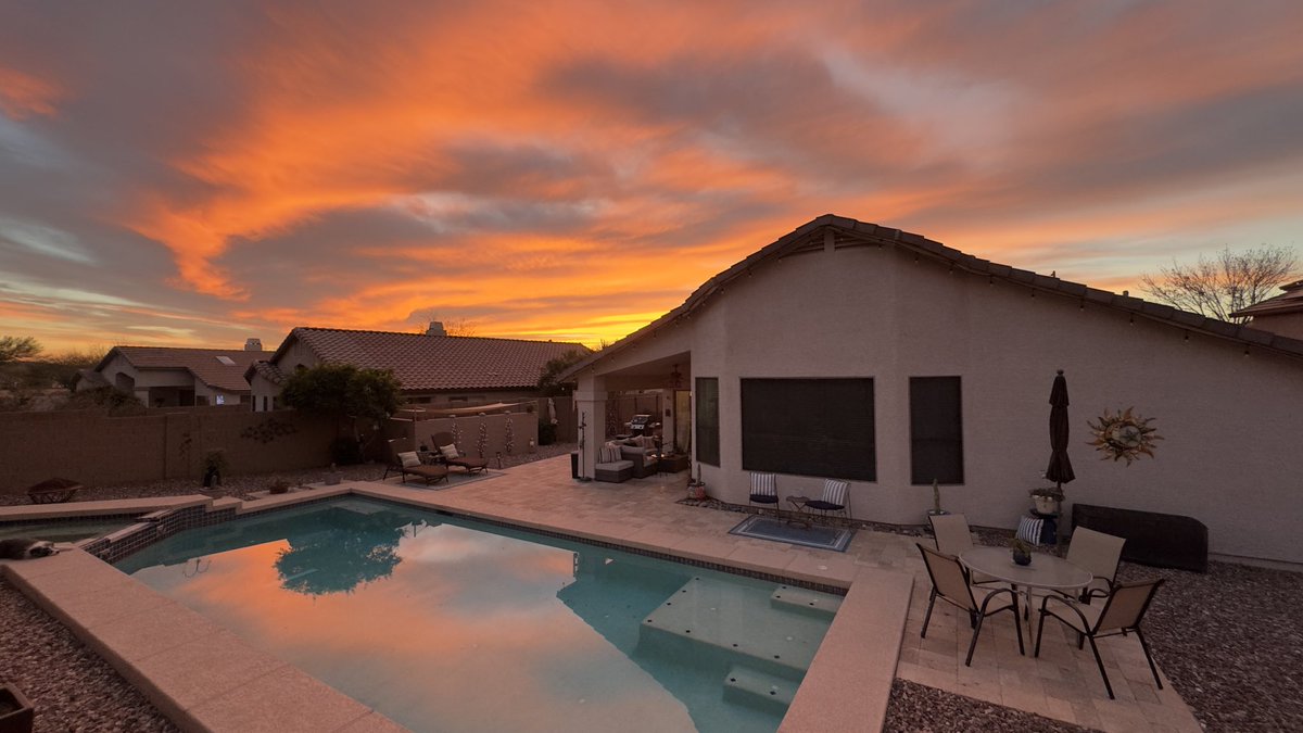 manfredn61's tweet photo. #azsunset https://t.co/HeGNIu3ruX