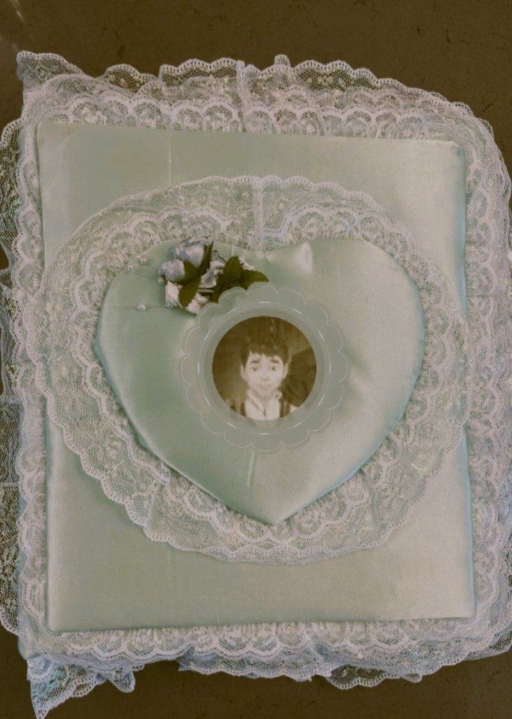 Mommy Viktor tweet media