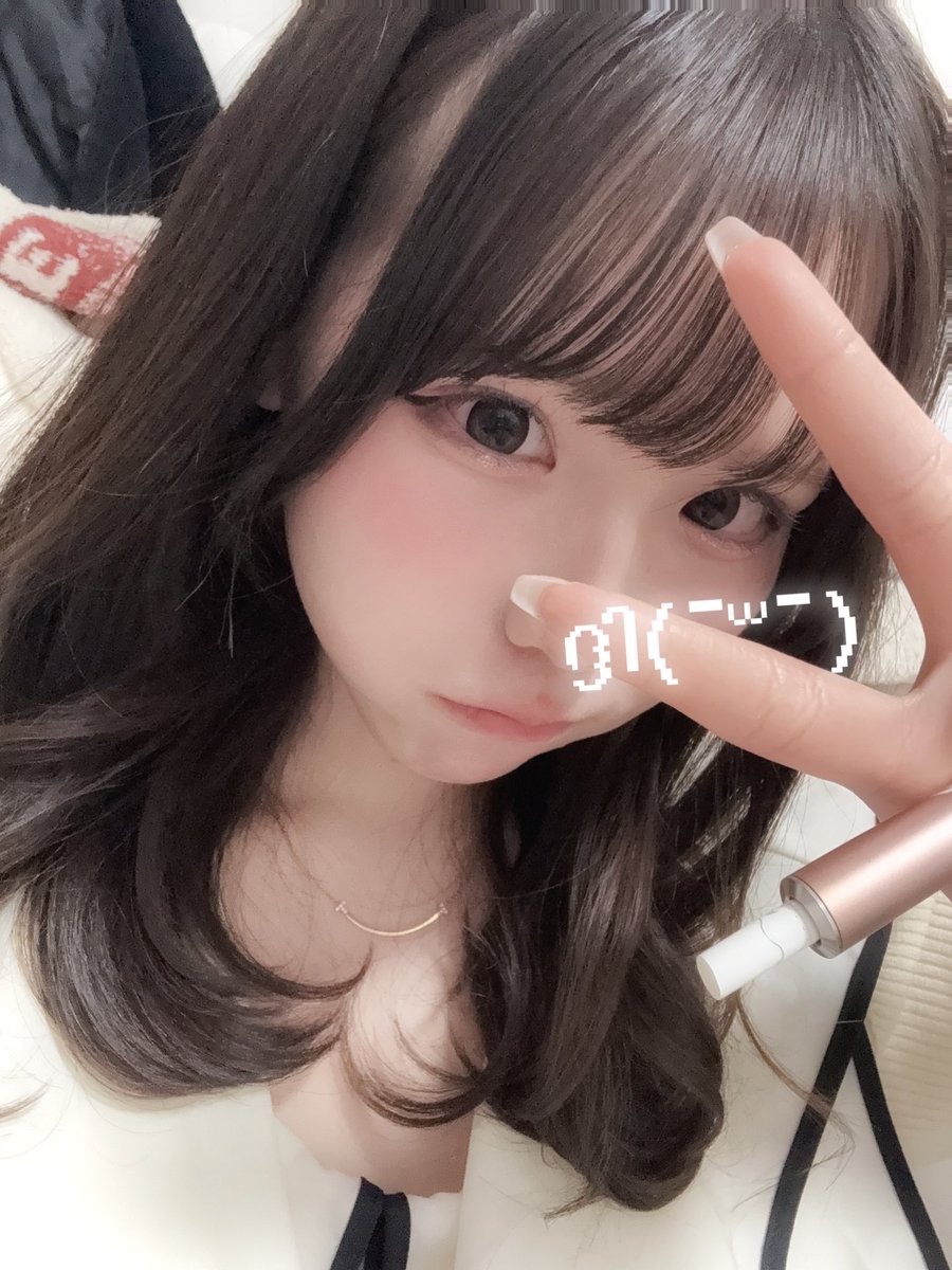 ゆずぴ tweet media