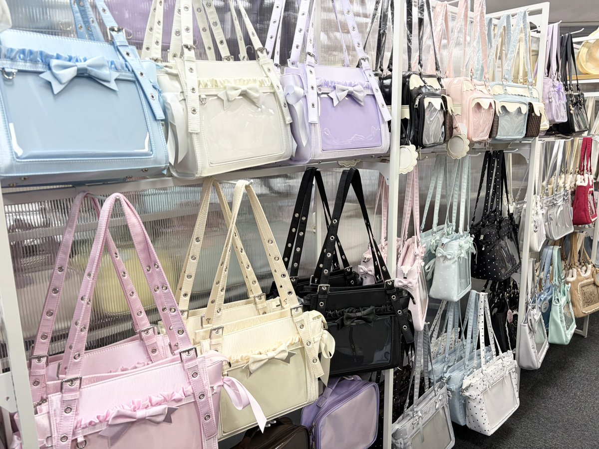 ⭑ #ShellyCoco3号店 ⸝⸝ ⭑ おはようございます*☂*̣̩⋆̩