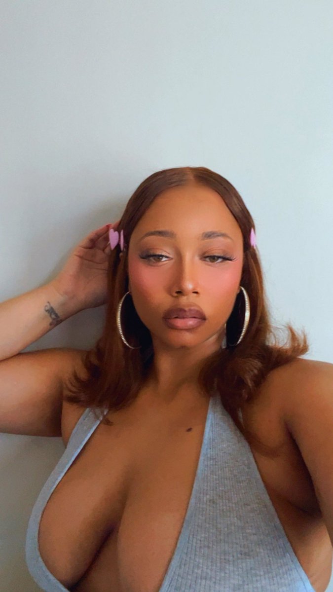 🌹XII.VIII.MCMXCIV🌹 tweet media