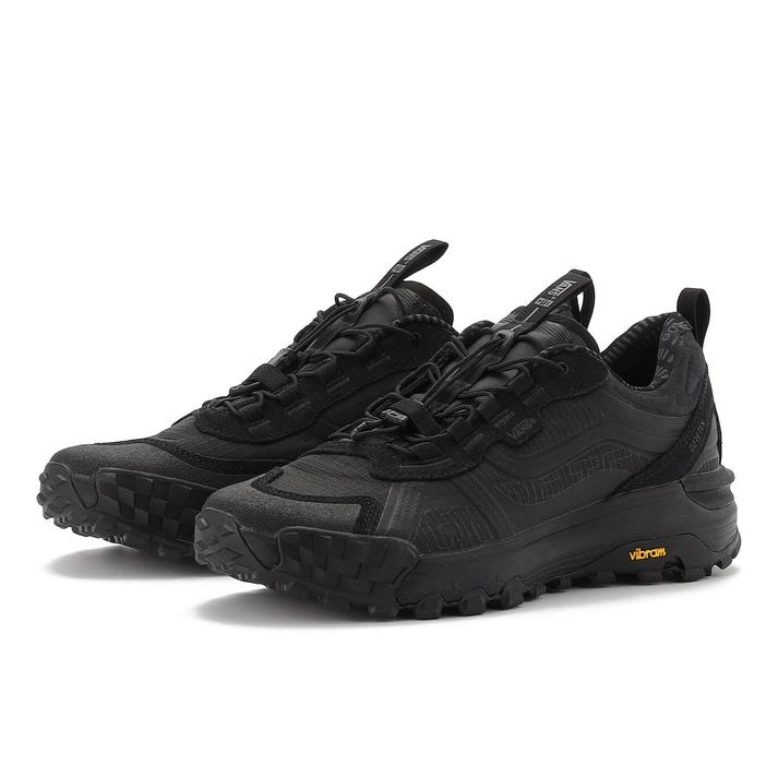 shtkshmt's tweet image. Vans MTE クロスパス XC GORE-TEX BLACKOUT

ビブラムソールが結局優勝するのです
#黒スニーカー日記