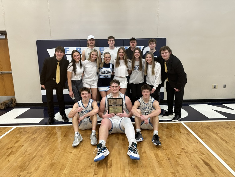 𝐅𝐫𝐞𝐞𝐦𝐚𝐧 𝐅𝐚𝐥𝐜𝐨𝐧𝐬 tweet media