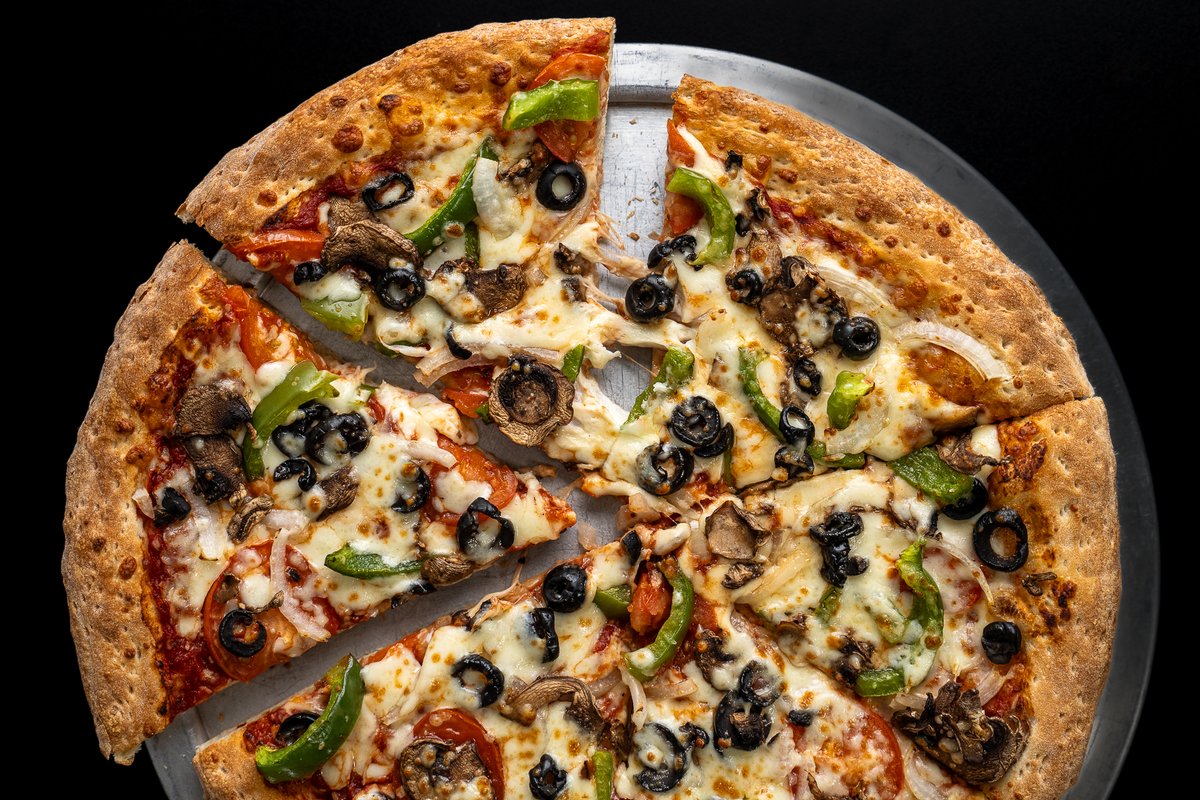 Feeling lazy tonight? No worries, we got you covered! Order your favorite pizza from Five Star Pizza and treat yourself to a =break on this Monday night. No need to cook, just relax and enjoy! 😋
Order online➡️ link-pro.io/D5pV95q
#fivestarpizza #fivestar #pizza #floridaeats