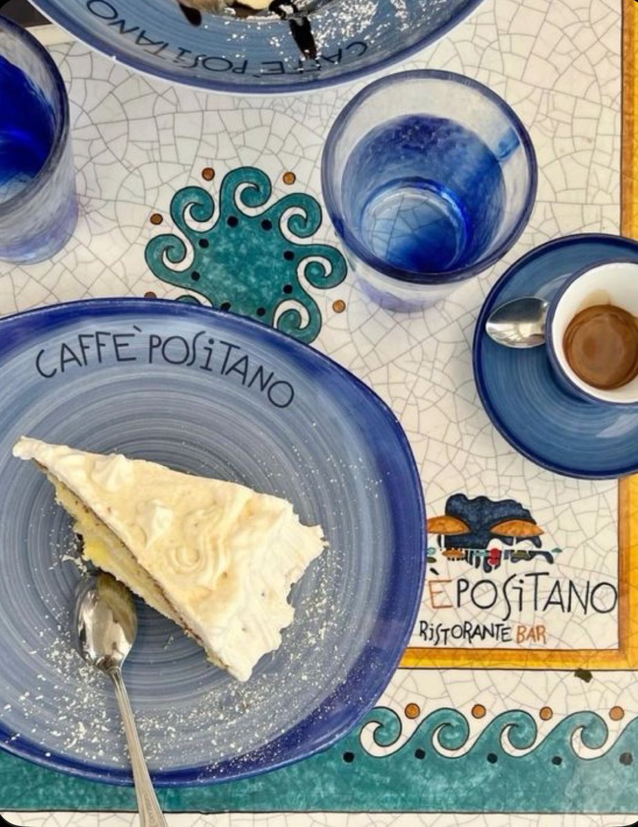 Elle Lookbook tweet media