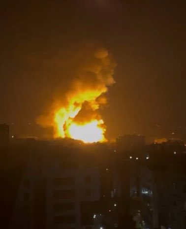 عاجل:

سماء طهران الآن.

-