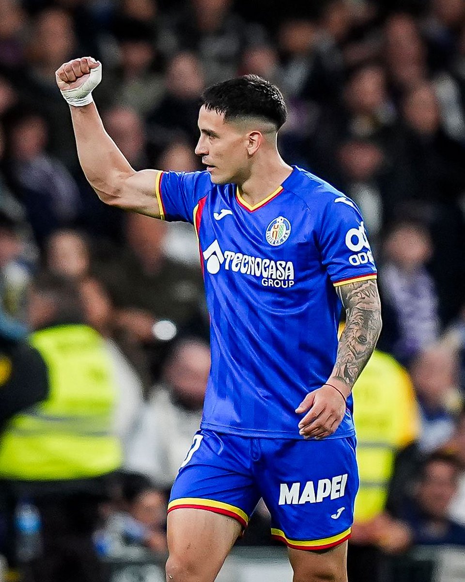 lautarodeIcampo's tweet photo. El Real Madrid acaba de perder con el Getafe en el Bernabeu. Inclusive con una actuación heróica del arbitro Alejandro Muñiz Ruiz no pudo evitar le derrota del equipo merengue, permitiendo piñas y rodillazos en la cara sin penalizar.

Ganó el futbol, perdió la corrupción. https://t.co/yfBrznlP40