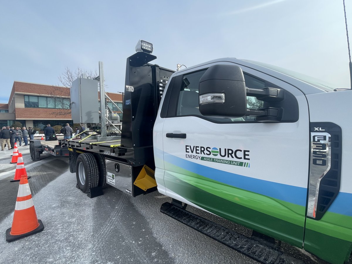 Eversource CT tweet media