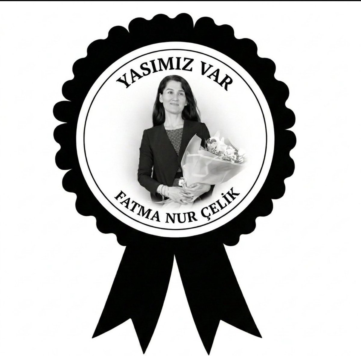 OgrtEla's tweet photo. Bu saldırıyı gerçekleştiren zihniyetin adı ne olursa olsun, karşısında dimdik duracağız.
Yasımız var ama susmayacağız.
Çünkü kötülüğü en çok besleyen şey, ona alışmaktır. 

#ÖğretmenSahipsizDeğildir https://t.co/4lOXtRj5PM
