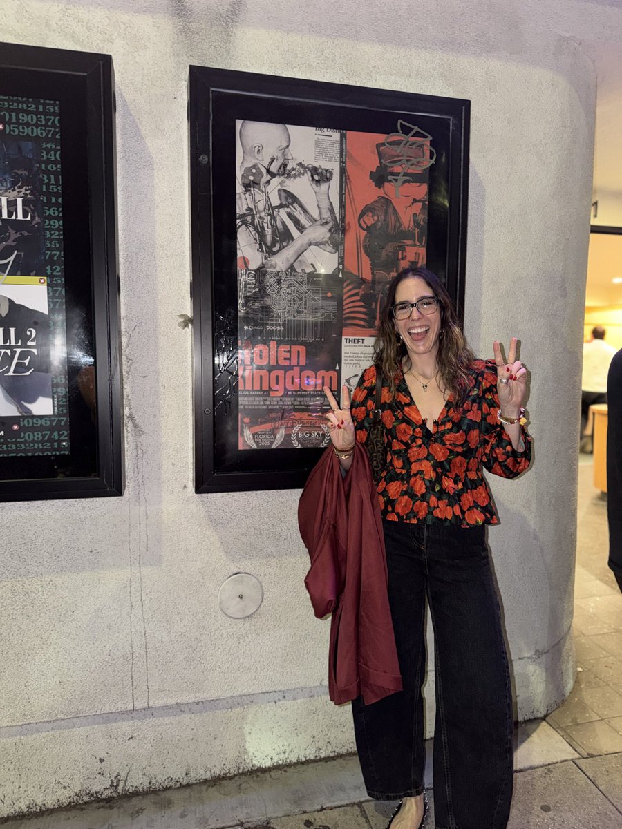 🍓✨carlye wisel tweet media