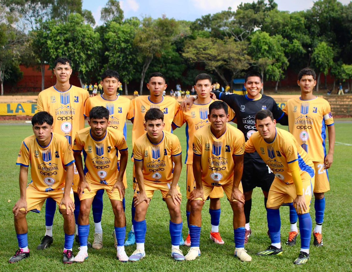 ⚽️La Tercera División vivió la emoción de la séptima jornada - Federación Salvadoreña de Fútbol

Lee la nota :👇

is.gd/Nf0uTe

📸 Cortesía

#Futbol #ElSalvador