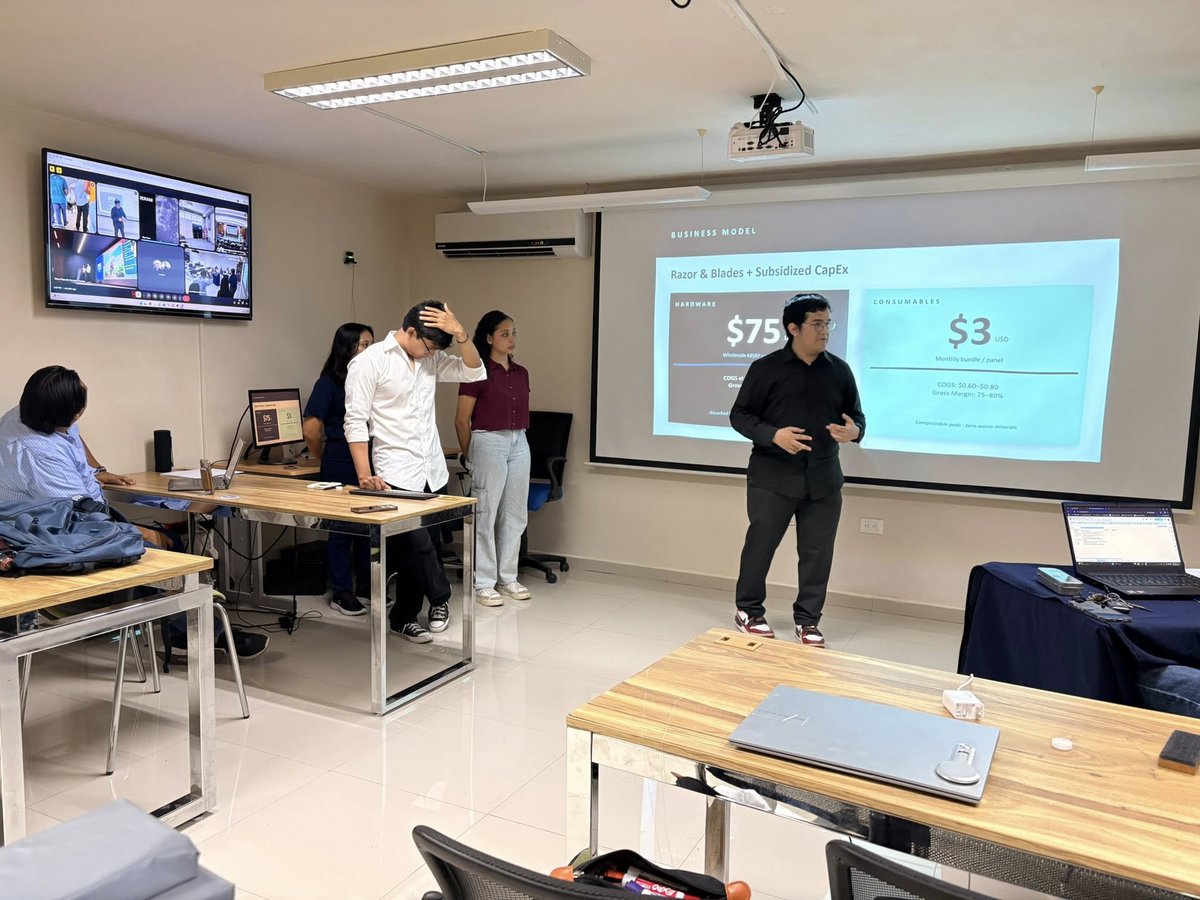 Tecnológico de Software tweet media