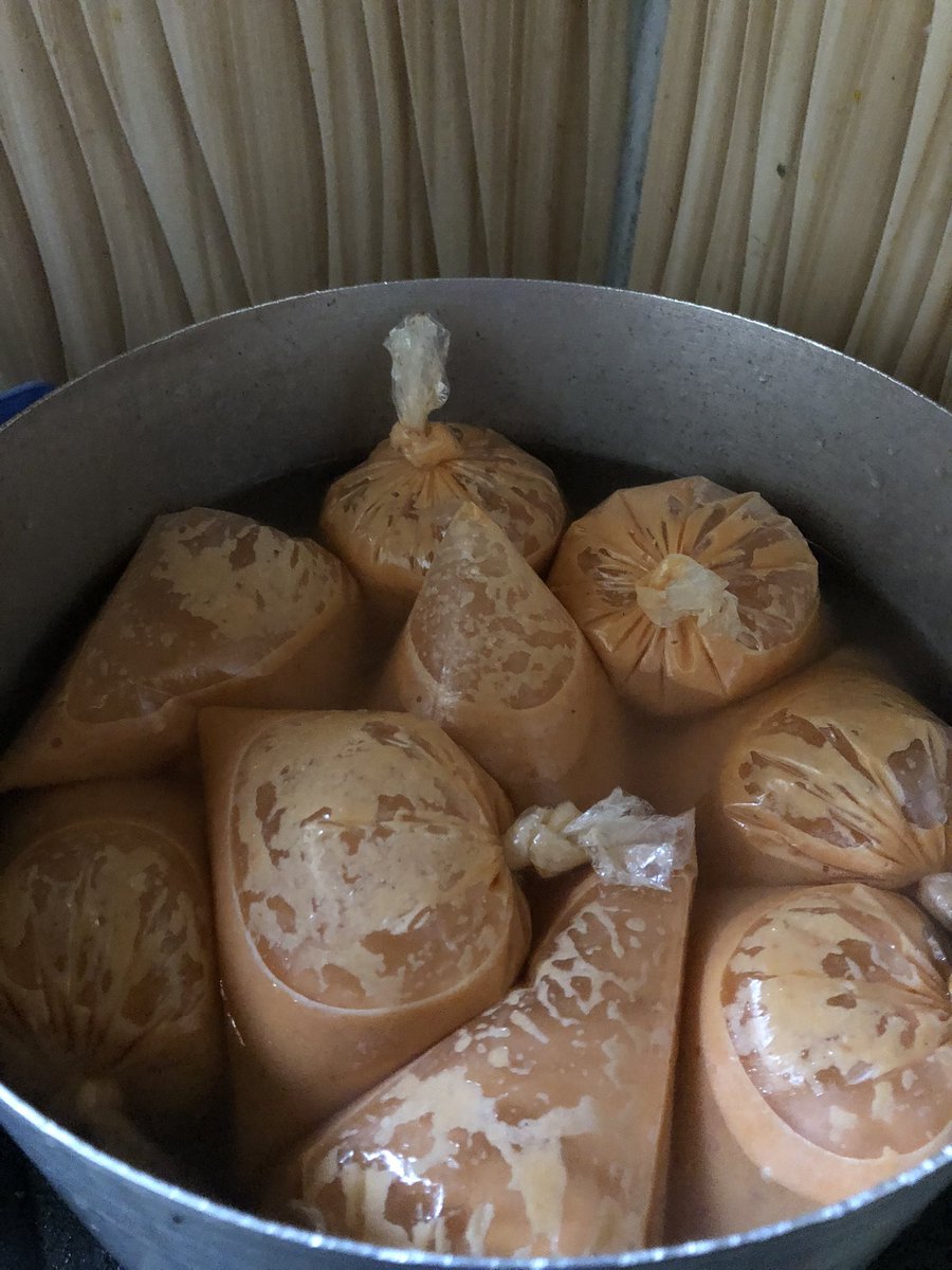 AdenikeVer50272's tweet photo. Day 23 of posting what i love doing till pharos tge. 
From the kitchen of your favorite Pharos chef 👩‍🍳. 
#Premainnet
#Pharostge
#Web3entrepreneur 

Make sure you eat good food so that you’ll be able to eat well on mainnet✌️✌️ https://t.co/DvFcoq40nT