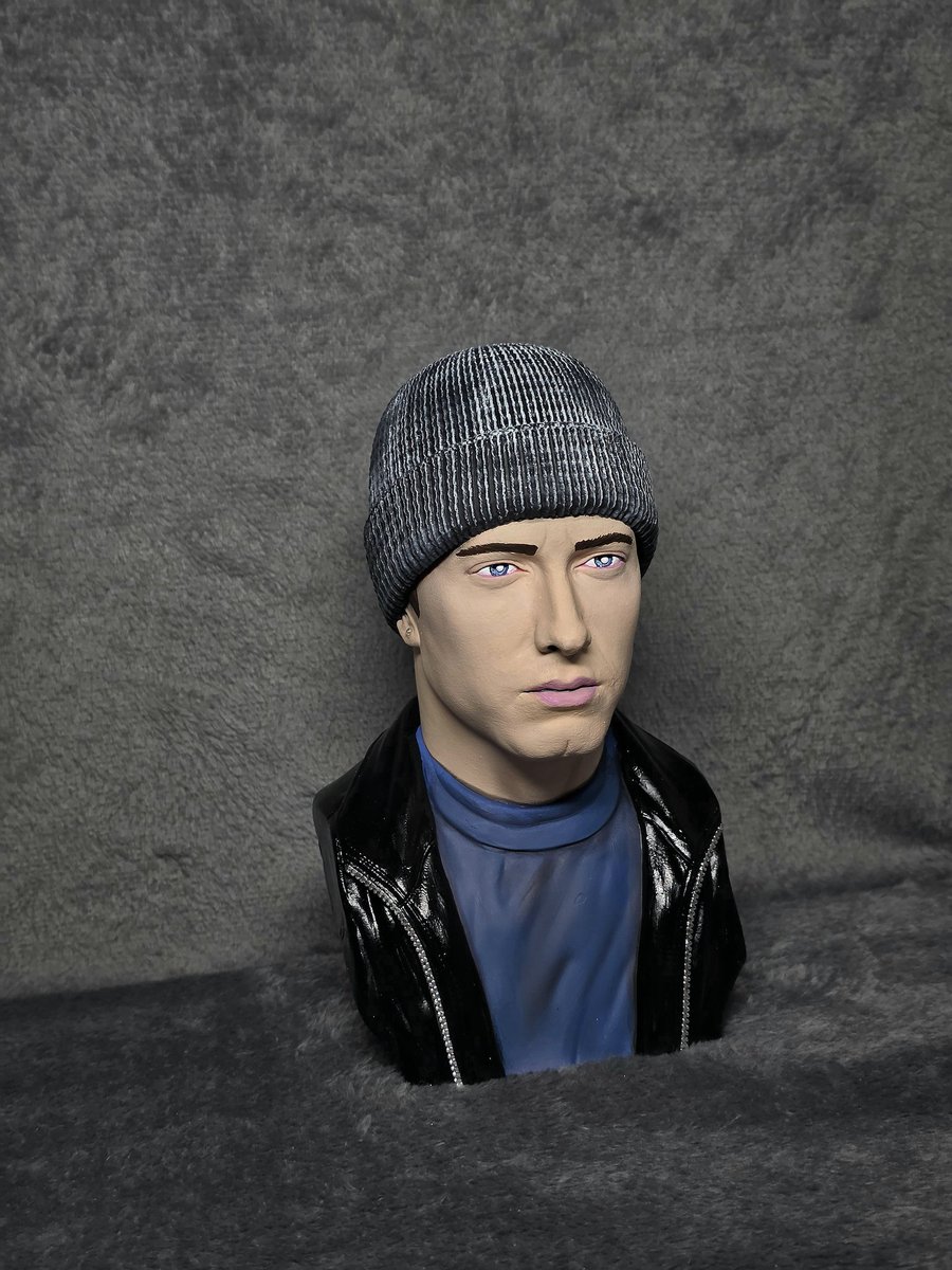 paintwithlinx's tweet image. #Eminem #rapper