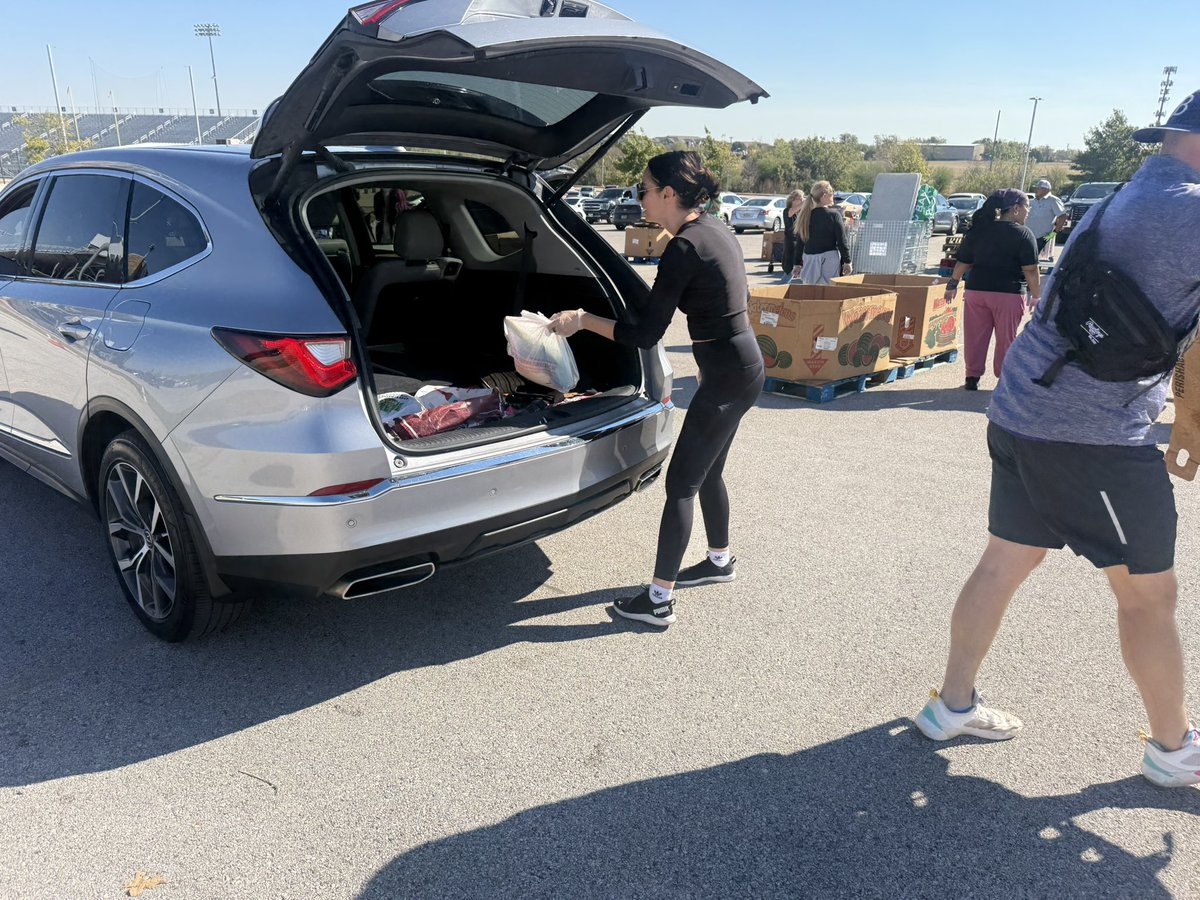 A reminder that tomorrow, Tuesday March  3rd, is our monthly outreach to bring FREE  food to Pflugerville! We will give out food from the Pfield Pflugerville Stadium parking lot located at 1440 W Pecan Street from 9:30-11am with lots of friendly volunteers ready to serve you.