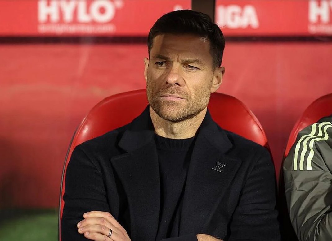 (fan) Trunks tweet media