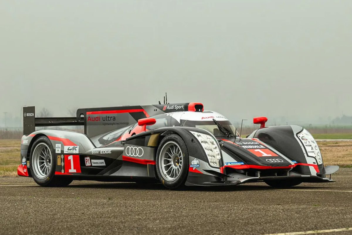 PistonHeads tweet media