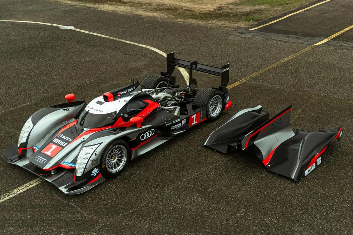 PistonHeads tweet media
