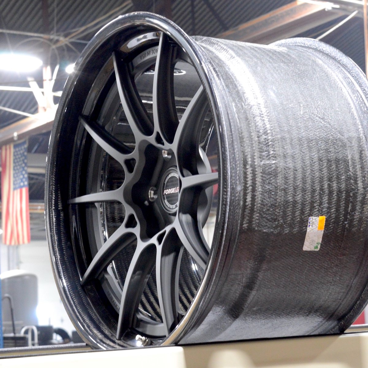 ForgelineWheels's tweet photo. Carbon all the things. This 20x12 #Forgeline #CarbonForged #CF205 was built for the team at @CicioPerformanc and finished with Frozen Charcoal center, Full-Gloss #carbonfiber barrel, and the #OpenLug Sleek Carbon Emblem center cap. Learn more about the CF205 (including sizes and pricing) at: https://t.co/zumqIvMrH6
๐บ๐ธ๐บ๐ธ๐บ๐ธ
-----------
Wheel: #ForgelineCF205
Type: Two Piece Forged Aluminum & Carbon Fiber Hybrid
Series: Carbon+Forged Series
Size: 20x12.0
Finish: Frozen Charcoal Center with Real Carbon Fiber Barrel (Full Gloss)
Options: Open Lug Sleek Carbon Emblem Center Cap