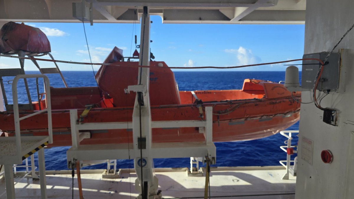 bollingerbabe tweet media