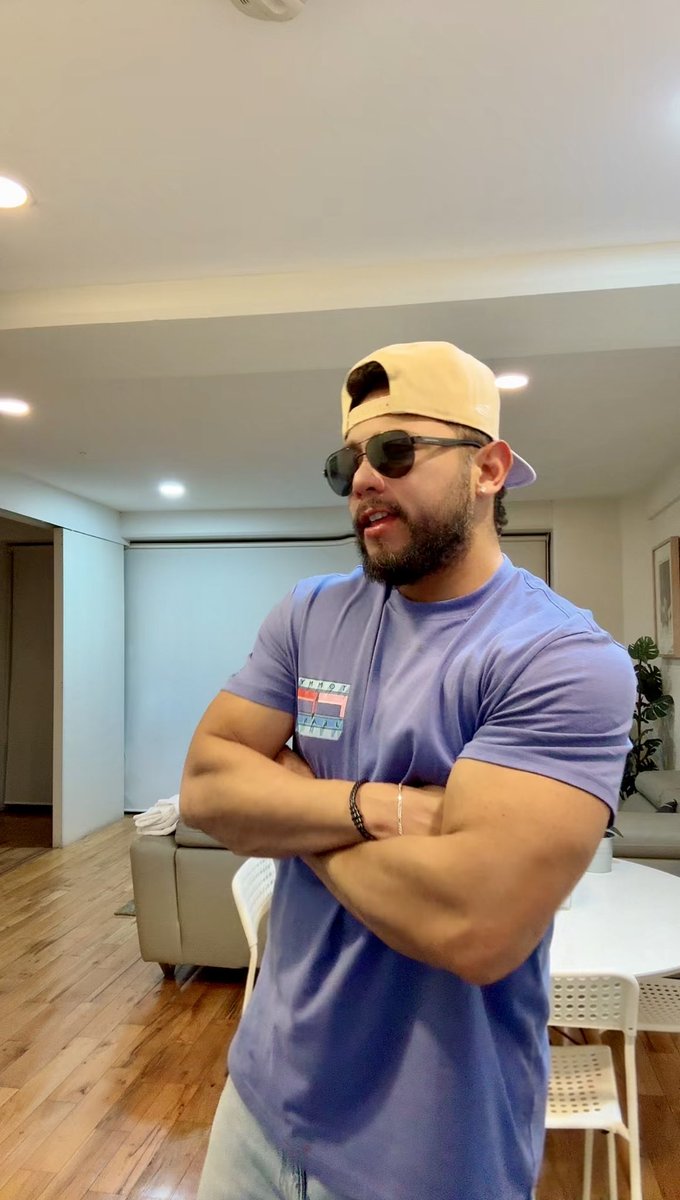 ♔ V A N P A T T O ♚ tweet media