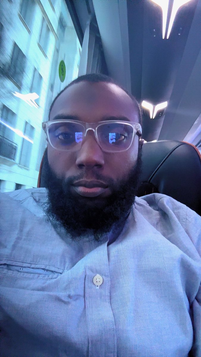Lekinzo's tweet photo. Ya Allah!!!☝️

 Make it happen in such an impossible way that I know it could only be from you🙏🙏🙏

#RamadanMuh’Baraq☪️🌙 https://t.co/gg1bVSm6sP