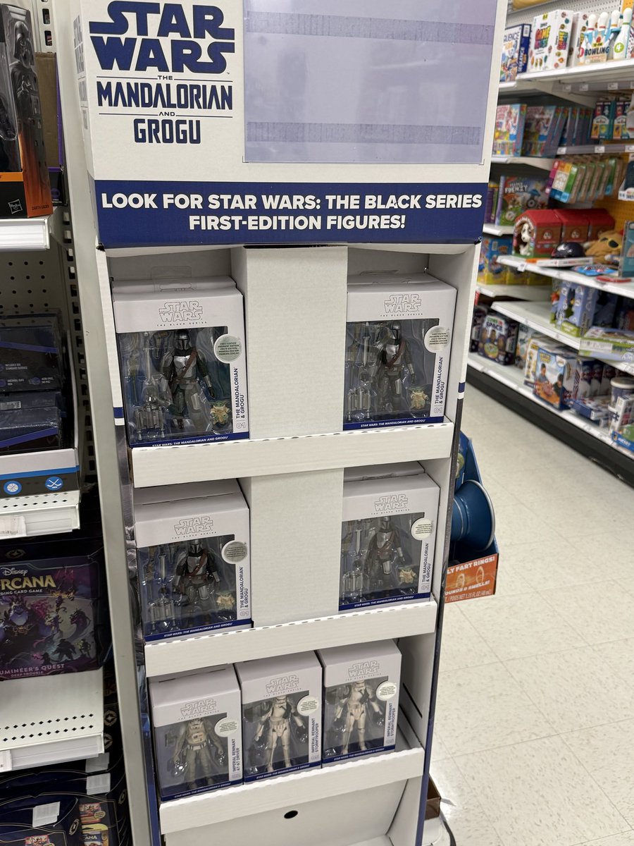 WestCoastSoles's tweet photo. @yak_face Target displays showing up in stores. https://t.co/DL6wFcv9HD