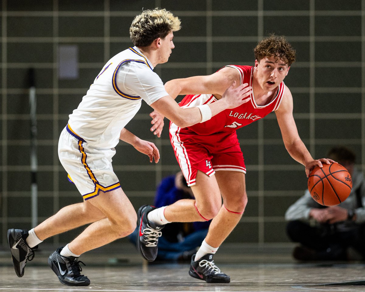 SOSAOhio's tweet photo. Take a look at 📸 (via Raymond Gleadle) from @UHSShermanHoops and @loganelmschools' matchup in a Division IV district semifinal on Sunday, made possible by @NCIS_1982 and @PickawayRossCTC.

FULL GALLERY: https://t.co/CmYrqh6bk1 https://t.co/c4vkeG5FN7
