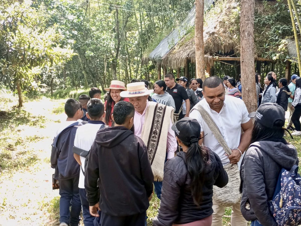 Ermes Pete Vivas tweet media