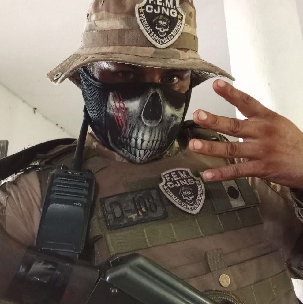 VivoenMarte2's tweet photo. Las 4 letras del terror:

Diferentes fotos de distintas operativas del Cartel de Jalisco Nueva Generación #CJNG que operan en casi todo el país como son en los estados de #Michoacán #Jalisco #Nayarit #Guerrero #Tamaulipas #SanLuisPotosí #Zacatecas #Aguascalientes #Chiapas #Oaxaca #QuintanaRoo #Guanajuato #SanLuisPotosí etc.