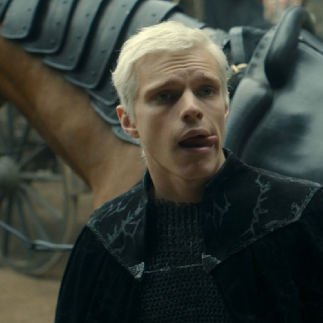 jesus fuck i can't believe this is the canon expressions they make when they first see each other