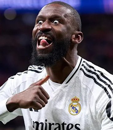 Antonio Rudiger vs his intrusive thoughts:

0 Tackles 
0 Ground Duels Won
2 Flying Knees
1 Big Chance Missed
100% Should’ve Been Sent Off

THE FUTURE <a href="/WWE/">WWE</a> @UFC <a href="/BellatorMMA/">Bellator MMA</a> <a href="/NFL/">NFL</a> 💫💫💫